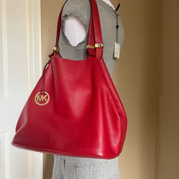 Michael Kors Shoulder Bag - Picture 3 of 7